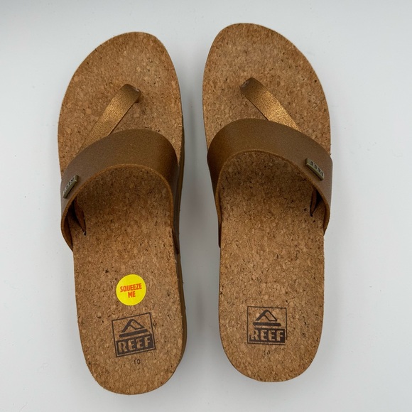 Reef Cushion Sol Hi Wedge Sandal size 10- metallic straps, cork footbed, chunky - Picture 5 of 7